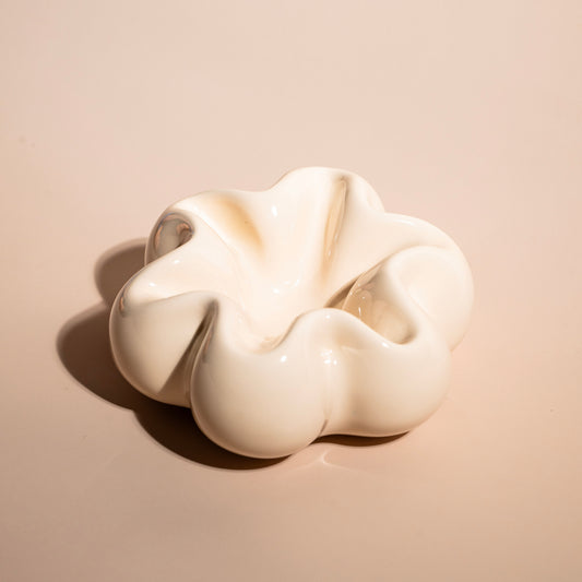 BLOOM ASHTRAY - CLAY